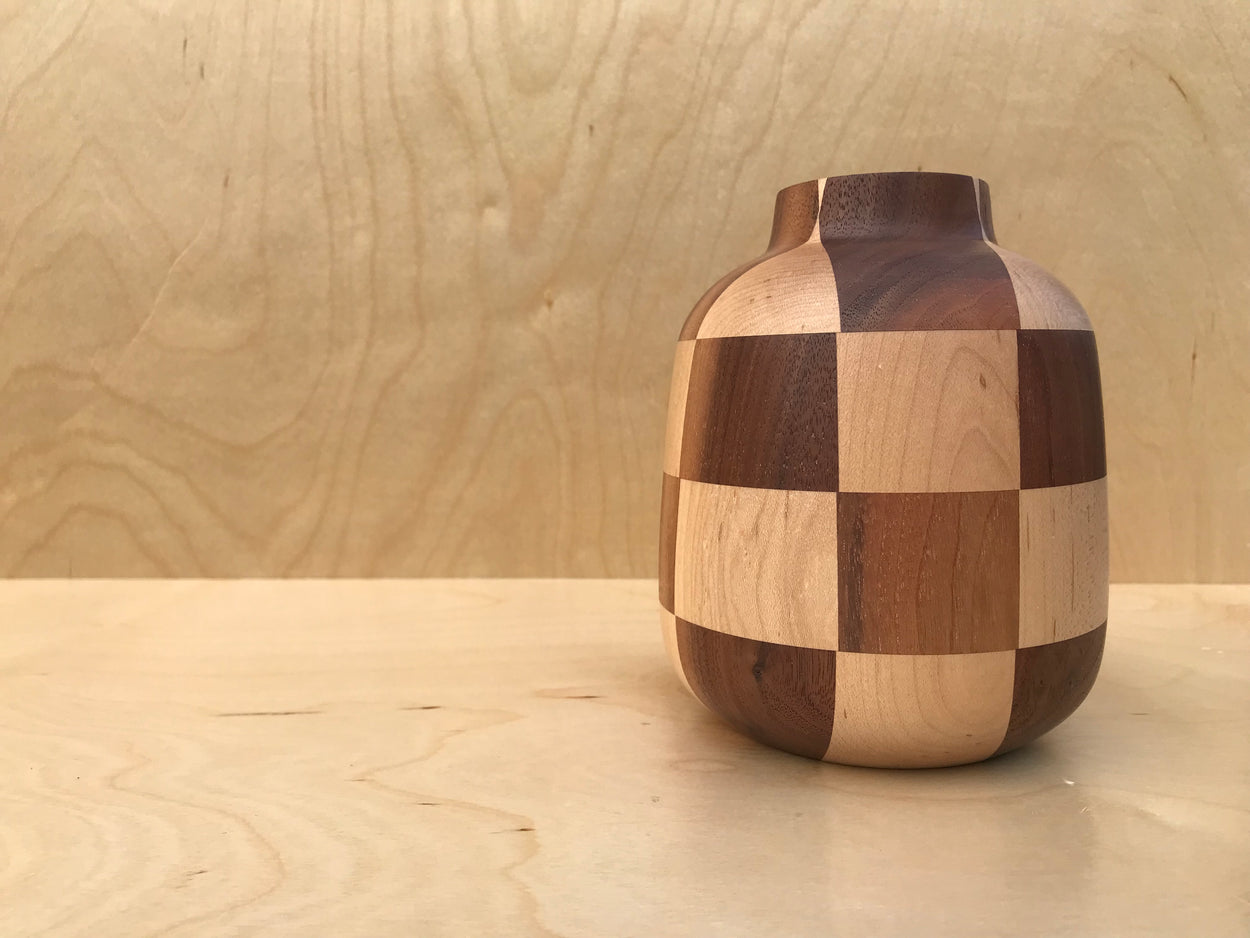 CHECKS MIX WOOD VASE - GRAND | WALNUT + HARD MAPLE