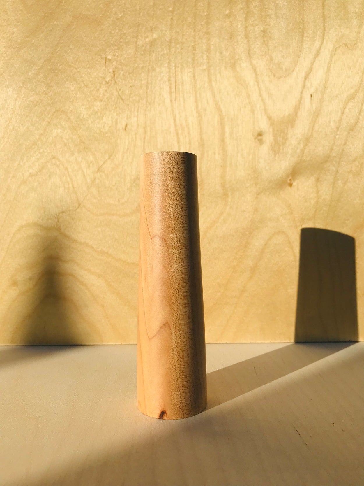 DELGADO WOOD BUD VASE - PETIT | NORTH AMERICAN HARD MAPLE
