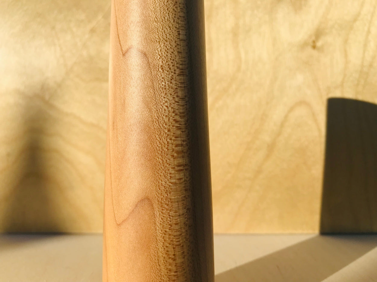 DELGADO WOOD BUD VASE - PETIT | NORTH AMERICAN HARD MAPLE